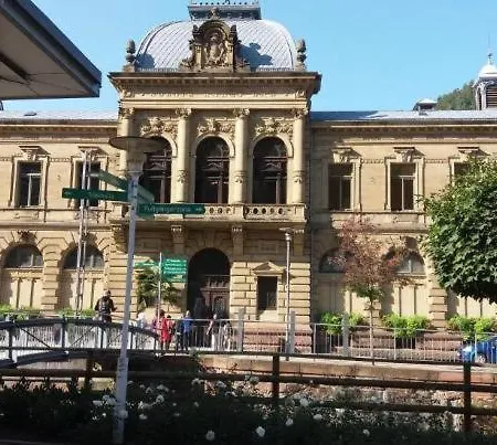 Ferienwohnung in ruhiger Waldrandlage Bad Wildbad Exterior foto