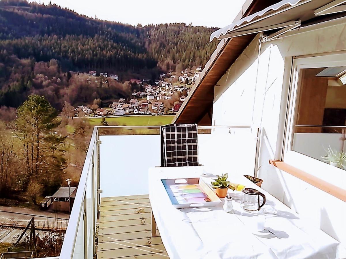 In Ruhiger Waldrandlage Appartement Bad Wildbad