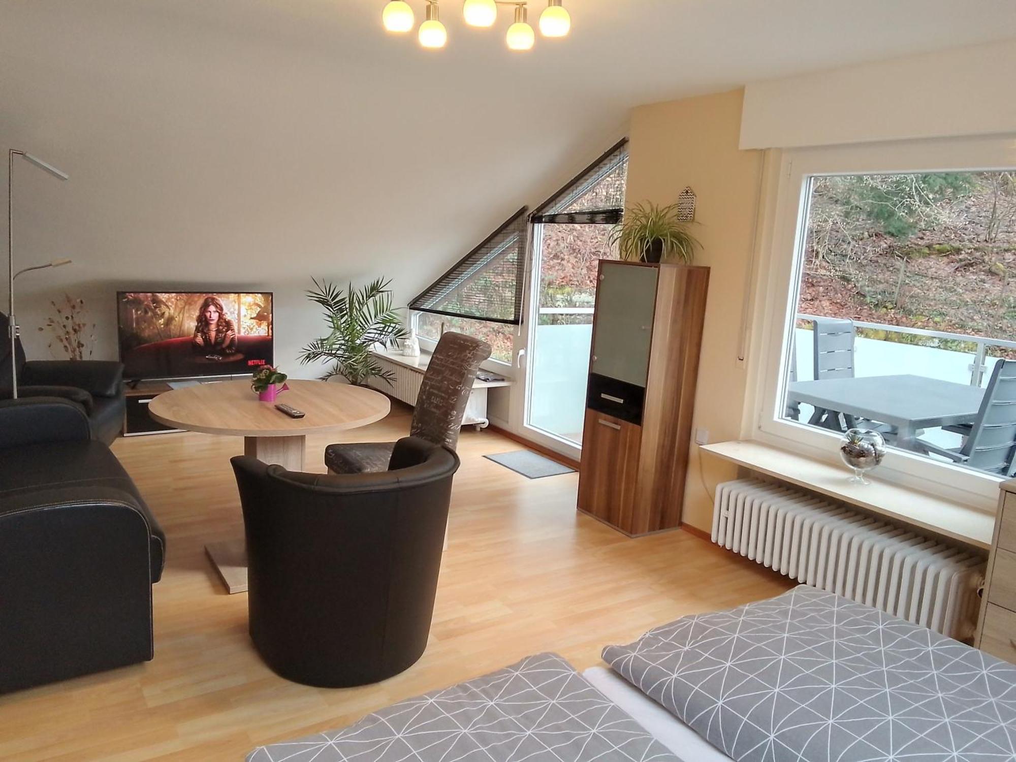 In Ruhiger Waldrandlage * Bad Wildbad