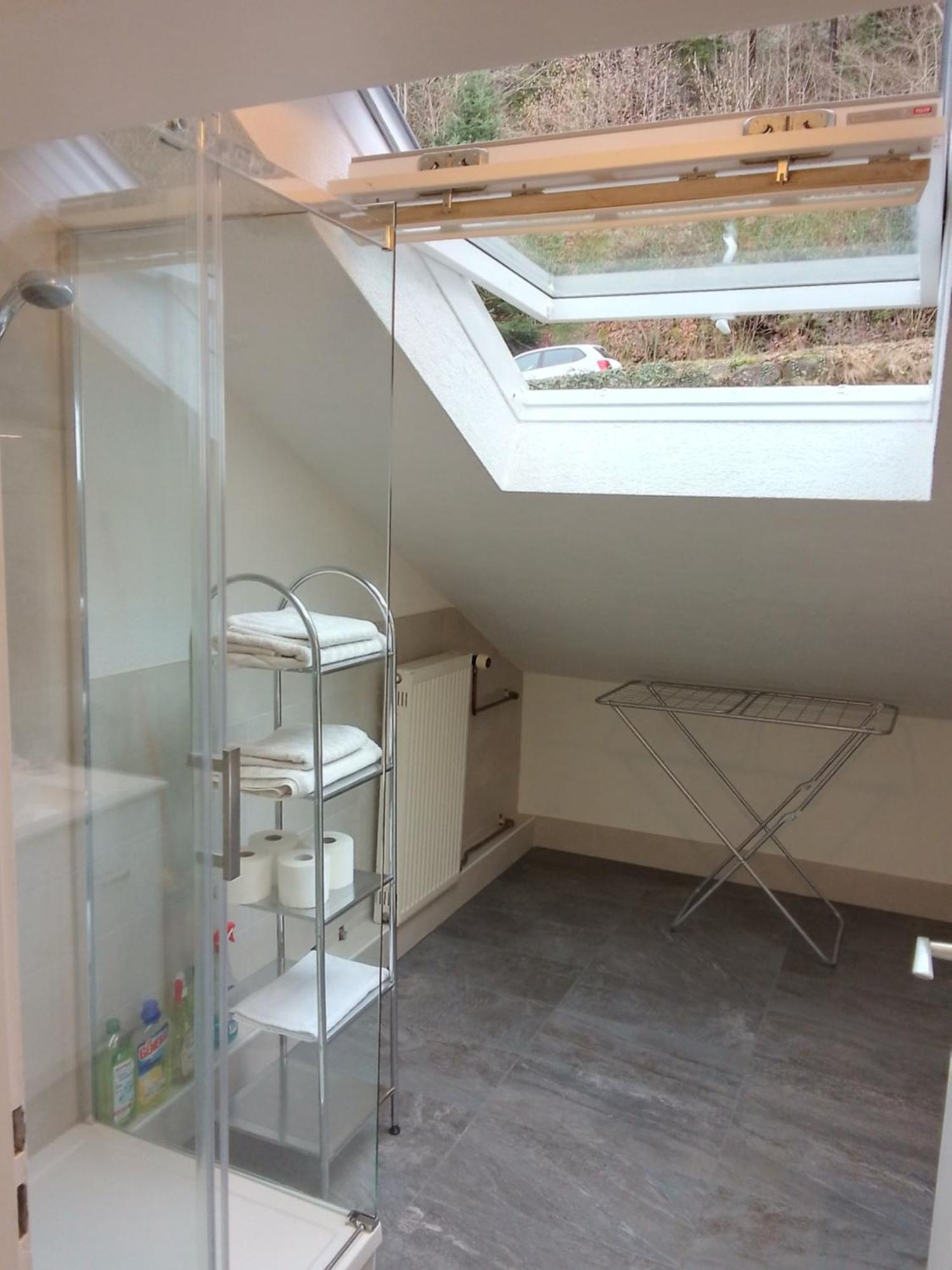 Apartment In Ruhiger Waldrandlage